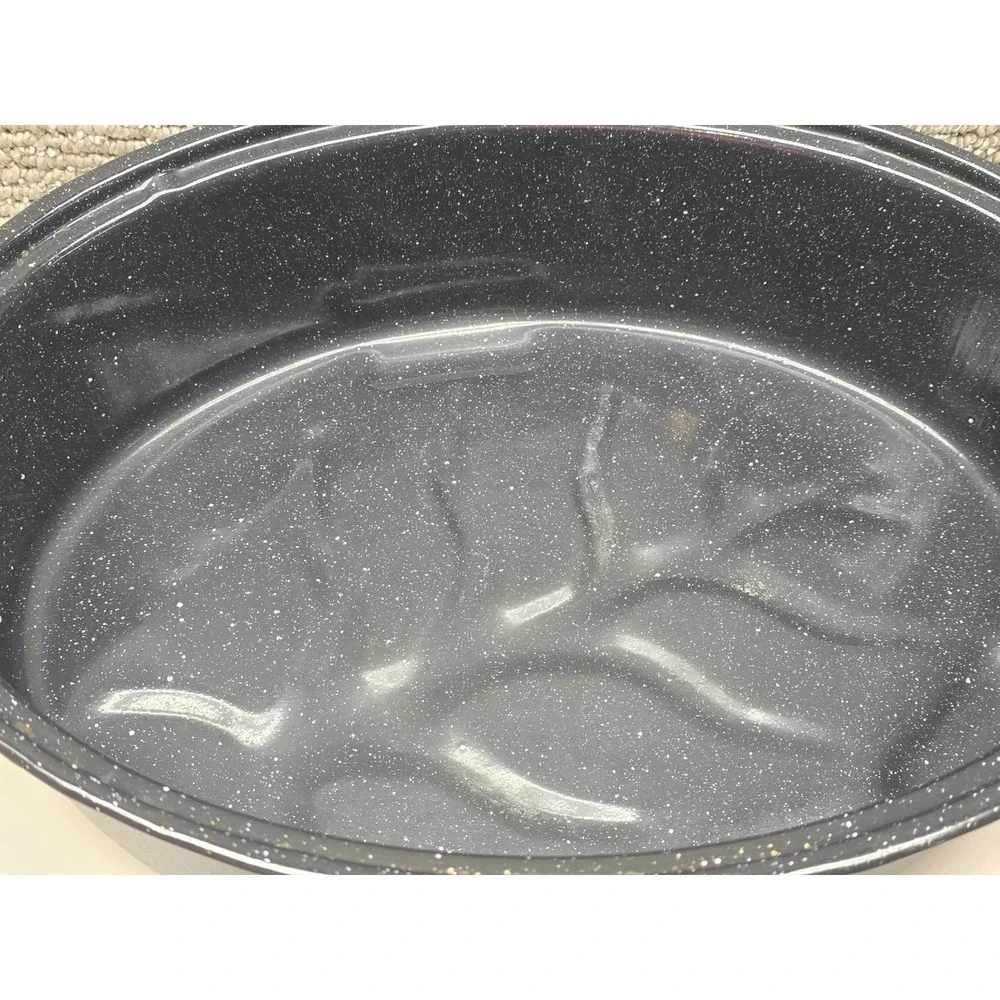 Granite Ware Oval Roaster Dark Blue Speckled Enamel on Steel with Lid 15 Inch